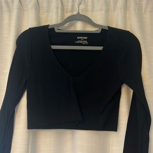Black seamless crop top